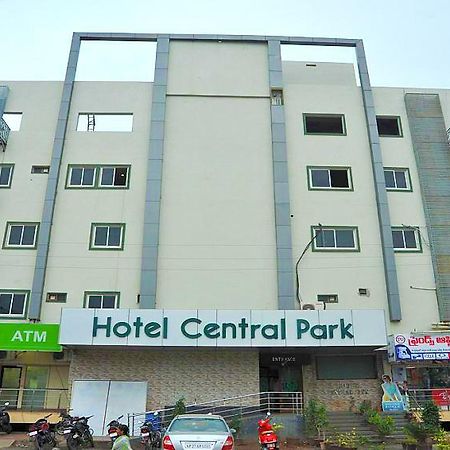 Hotel Central Park Ongole Bagian luar foto